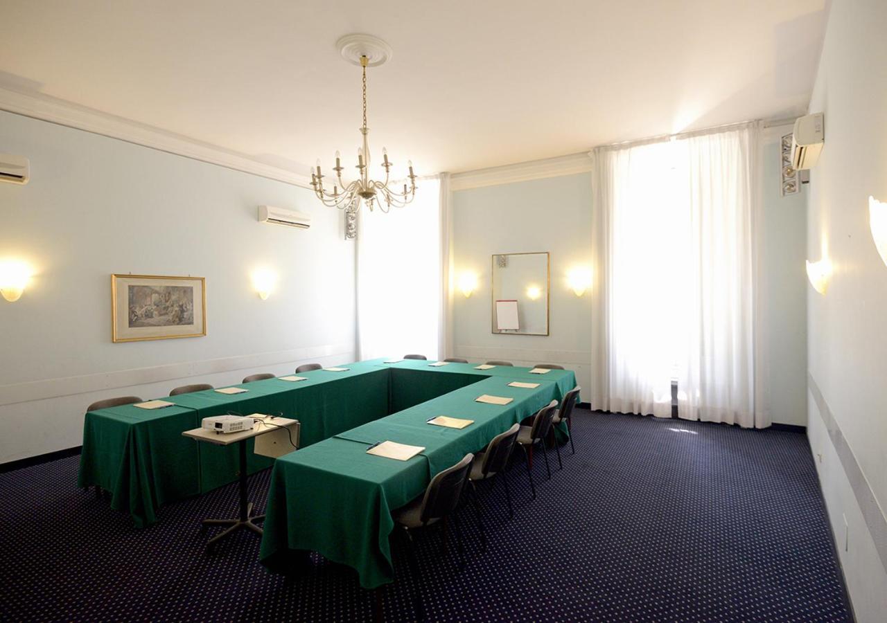 Hotel Mediterranee Genua Zewnętrze zdjęcie